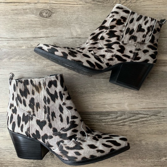 Sam Edelman Shoes - Sam Edelman Gray Leopard Cheetah Print Winona Boot